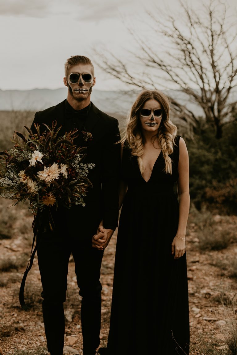 Halloween Inspired Wedding in Payson - kmtphotos.com/blog