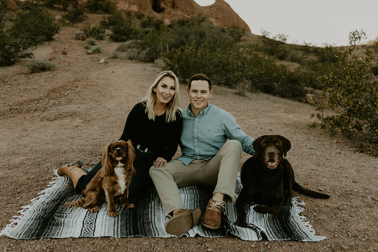 couples photography with dogs