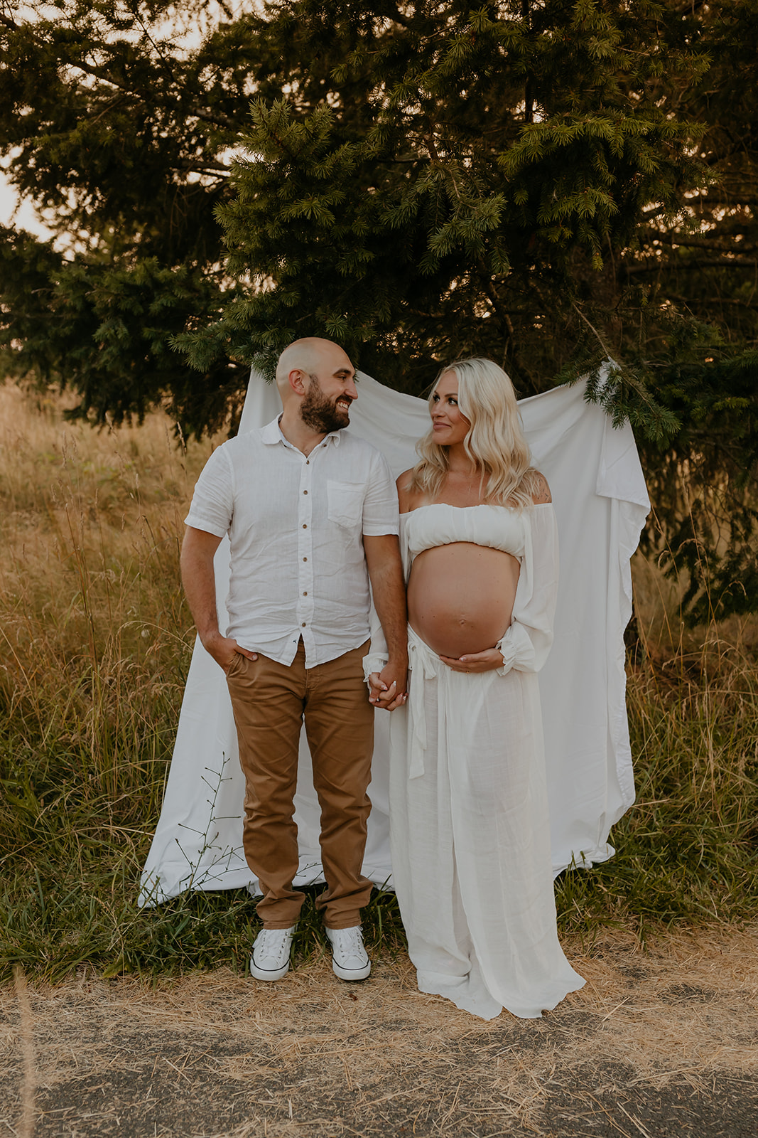 powell butte state park maternity photos